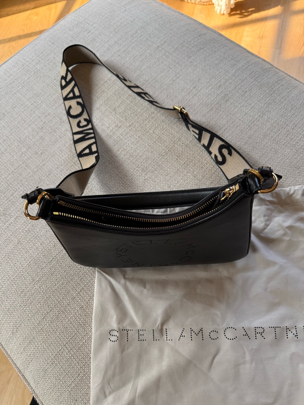 Stella McCartney Black Perforated Logo Shoulder Bag with Logo Strap - Picture 4 of 4